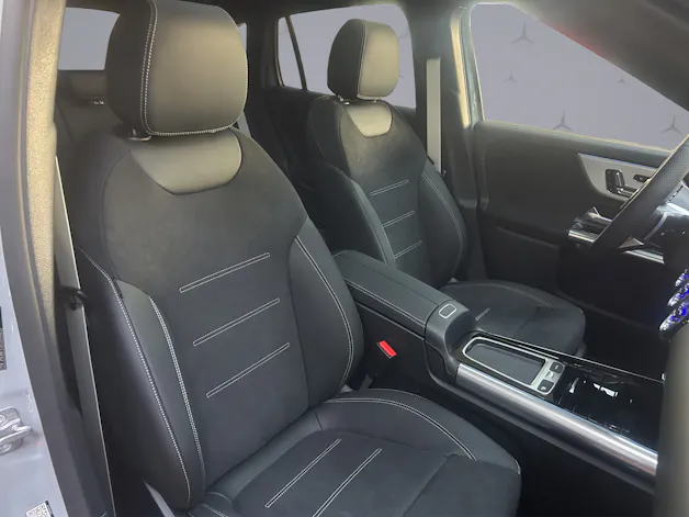 MERCEDES-BENZ GLA-Klasse H247 GLA 250 Swiss Star AMG Line 4matic