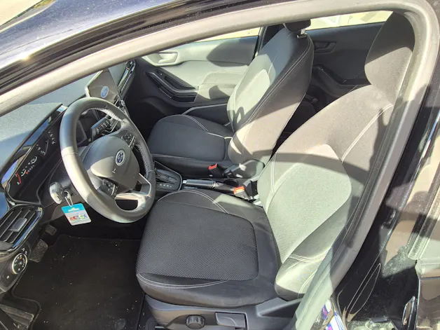 FORD Fiesta 1.0 EcoB Hybrid Cool & Connect