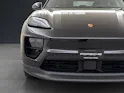 PORSCHE Macan 4
