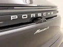 PORSCHE Macan 4