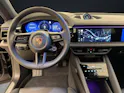 PORSCHE Macan 4