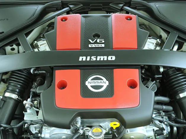 NISSAN 370 Z Coupé 3.7 V6 24V Nismo