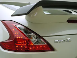 NISSAN 370 Z Coupé 3.7 V6 24V Nismo