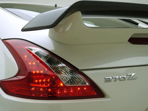 NISSAN 370 Z Coupé 3.7 V6 24V Nismo