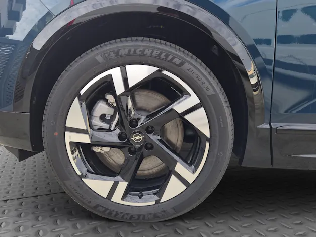 OPEL Grandland 1.6 T PHEV GS