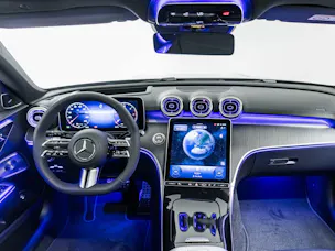 MERCEDES-BENZ C 220 d 4MATIC T-Modell Swiss Star