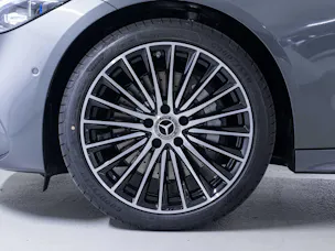 MERCEDES-BENZ C 220 d 4MATIC T-Modell Swiss Star