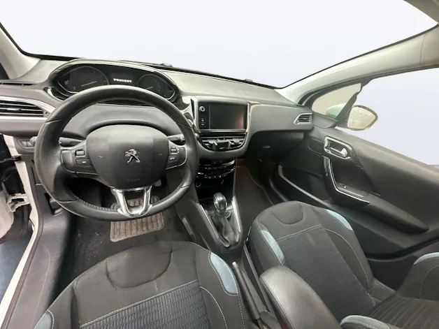 PEUGEOT 208 1.6 VTi Intuitive