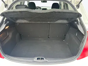 PEUGEOT 208 1.6 VTi Intuitive