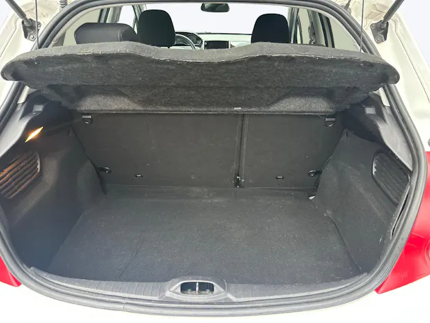 PEUGEOT 208 1.6 VTi Intuitive