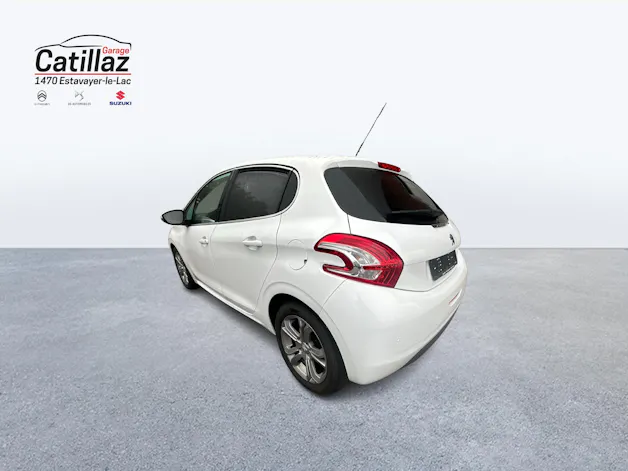 PEUGEOT 208 1.6 VTi Intuitive