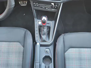VW Polo 2.0 TSI GTI DSG*5J Garantie*8- Fach Räder*Panoramadach*Sport Select Fahrwerk*