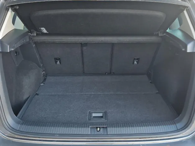 VW Golf VII Sportsvan 1.4 TSI 150 Comfortline DSG*ab Service/MFK*8- Fach Räder*Xenon*Alcantara*