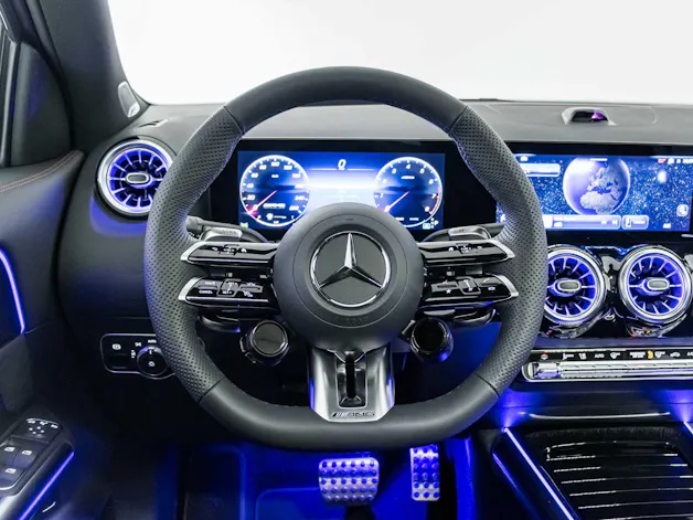 MERCEDES-BENZ GLA 35 AMG 4MATIC