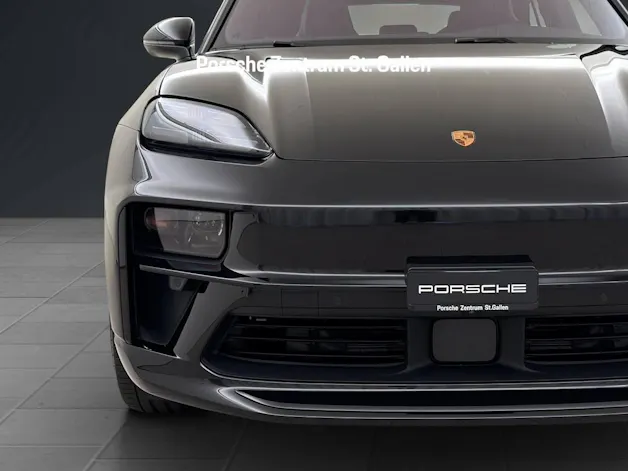 PORSCHE Macan GTS