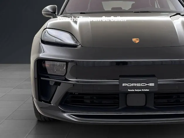 PORSCHE Macan GTS