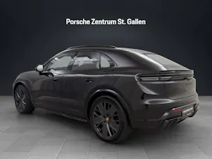 PORSCHE Macan GTS