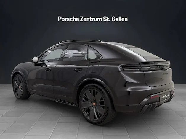 PORSCHE Macan GTS