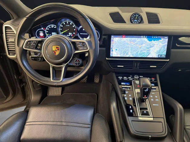 PORSCHE Cayenne E-Hybrid Coupé