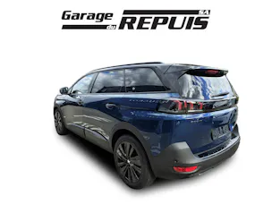 PEUGEOT 5008 GT Pack Mountain Edition