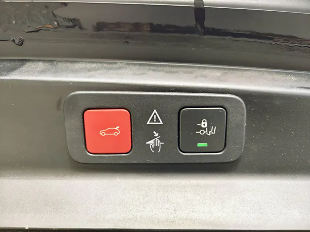 PEUGEOT 5008 GT Pack Mountain Edition