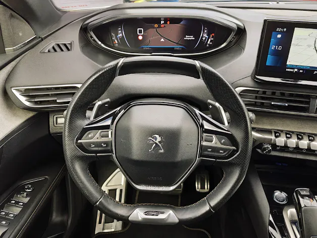 PEUGEOT 5008  GT Pack Mountain Edition