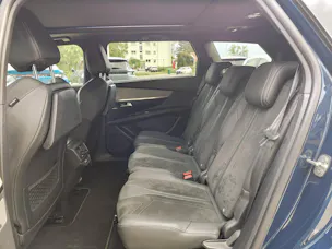 PEUGEOT 5008 GT Pack Mountain Edition