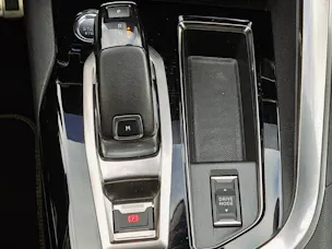 PEUGEOT 5008  GT Pack Mountain Edition
