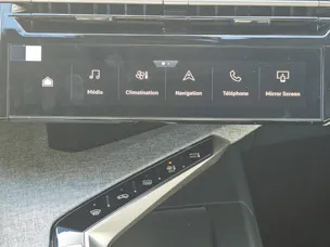 PEUGEOT 3008 1.2 Hybrid GT Exclusive
