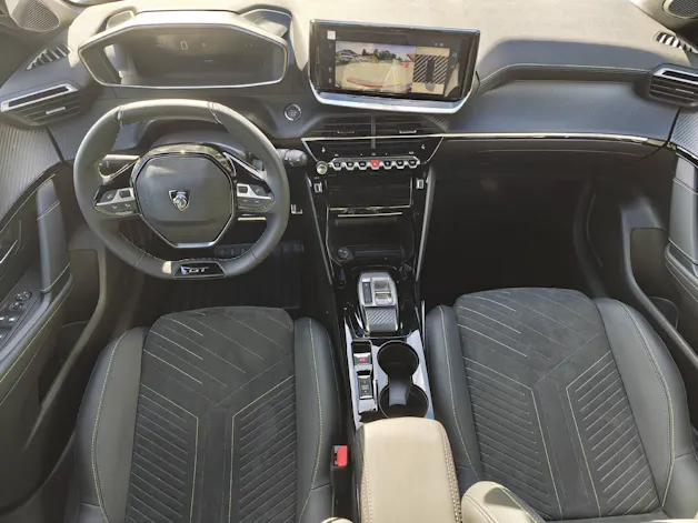 PEUGEOT 208 1.2 Hybrid 145 GT Exclusive
