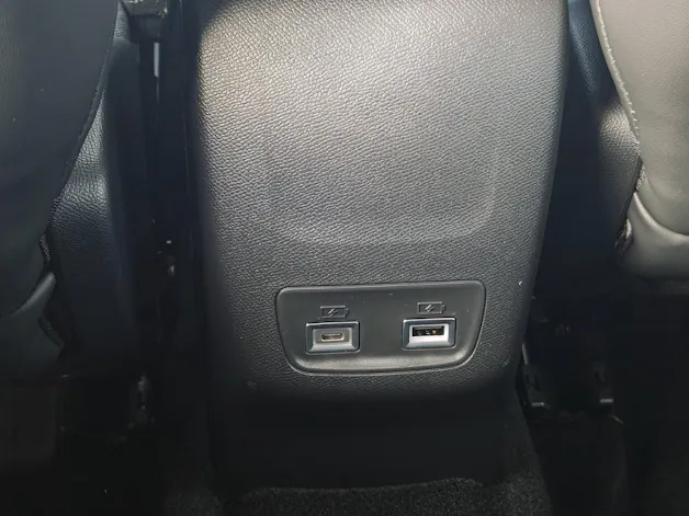 PEUGEOT 208 1.2 Hybrid Envy