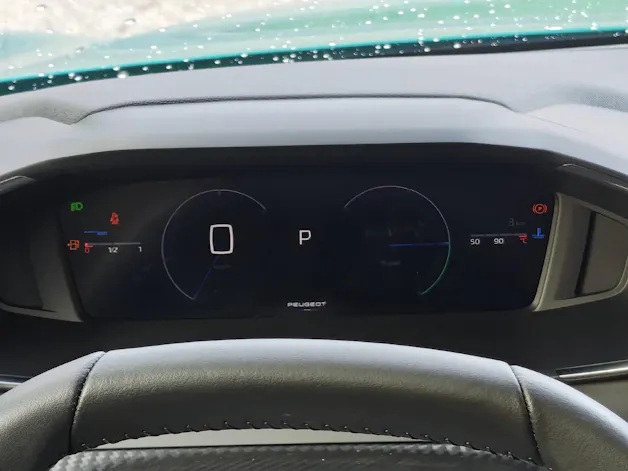 PEUGEOT 208 1.2 Hybrid Envy