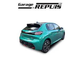 PEUGEOT 208 1.2 Hybrid Envy