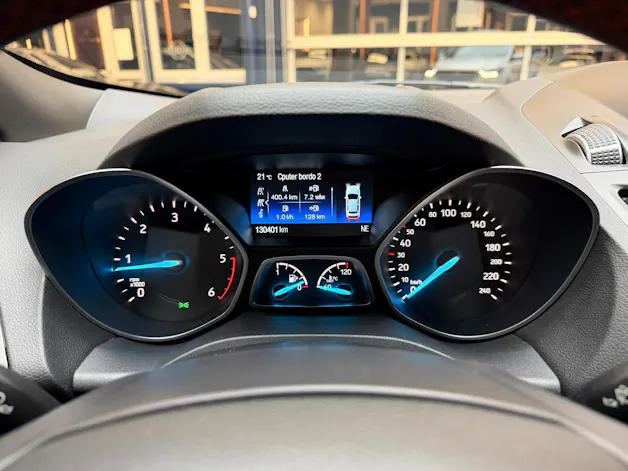 FORD Kuga 2.0 TDCi 150 ST-Line 2WD