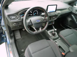 FORD Focus Station Wagon 1.0i EcoB ST-Line