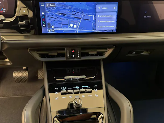 PORSCHE Cayenne E-Hybrid Black Edition