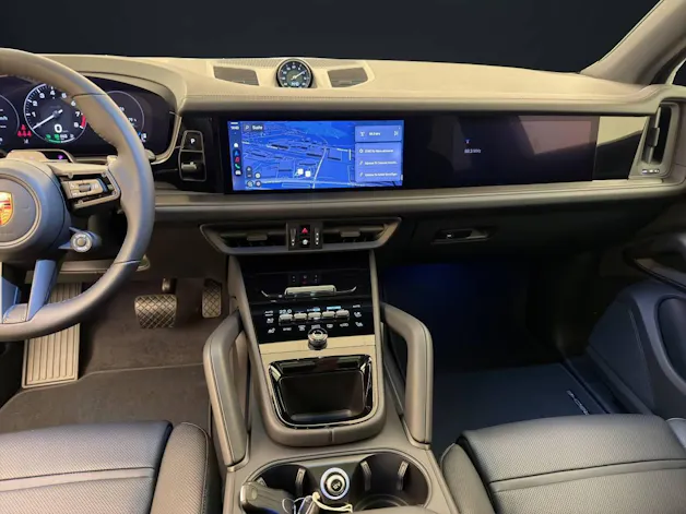 PORSCHE Cayenne E-Hybrid Black Edition