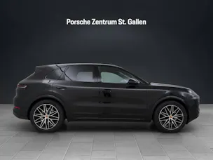 PORSCHE Cayenne E-Hybrid Black Edition