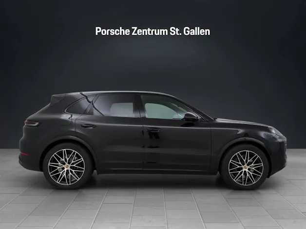 PORSCHE Cayenne E-Hybrid Black Edition