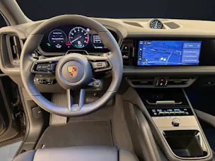 PORSCHE Cayenne E-Hybrid Black Edition