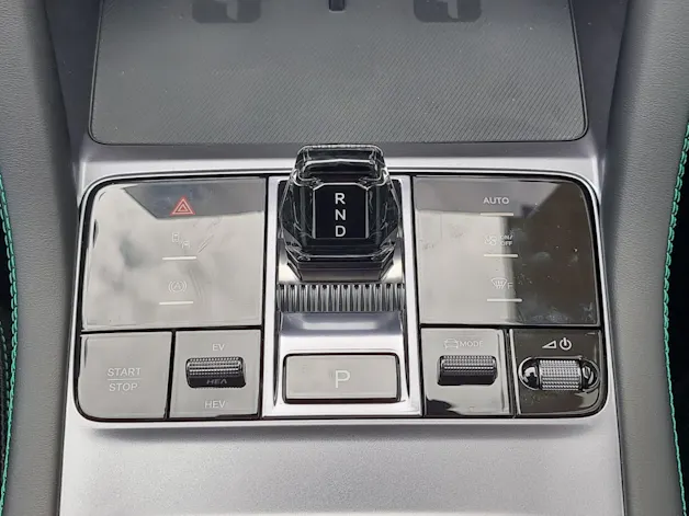 BYD Seal U DM-i Design AWD