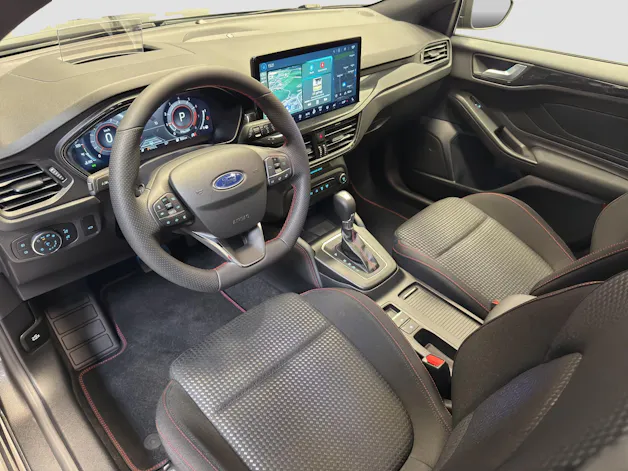 FORD Focus 1.0i EcoB Hybrid 155 ST-Line X