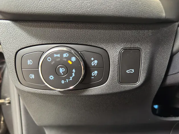 FORD Focus 1.0i EcoB Hybrid 155 ST-Line X