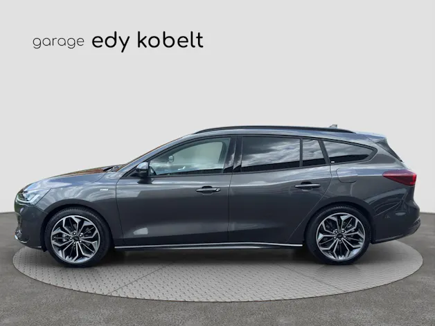 FORD Focus 1.0i EcoB Hybrid 155 ST-Line X