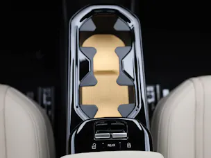 VOLVO EX30 P8 Ultra AWD