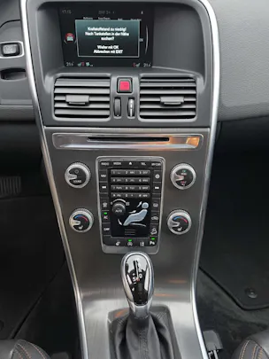 VOLVO XC60 2.0 T6 Summum AWD S/S