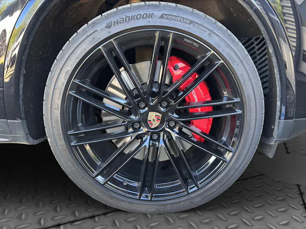 PORSCHE Cayenne 4.8 V8 Turbo TipT
