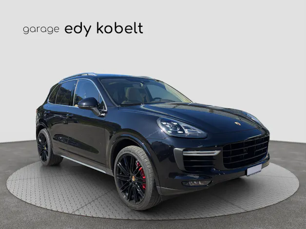 PORSCHE Cayenne 4.8 V8 Turbo TipT