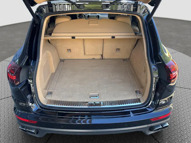 PORSCHE Cayenne 4.8 V8 Turbo TipT