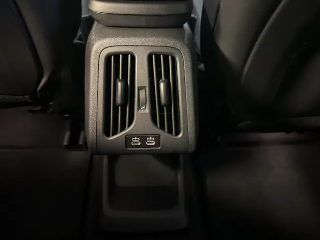 BMW iX2 xDrive30